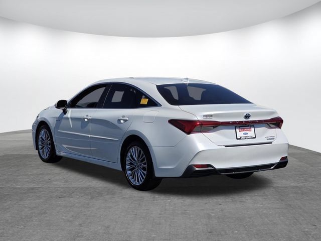 Used 2021 Toyota Avalon Limited FWD image 6