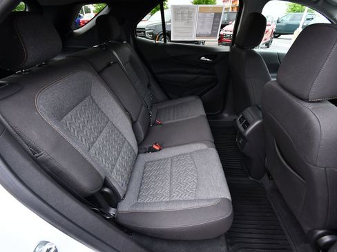 Used 2024 Chevrolet Equinox LT AWD/4WD image 19