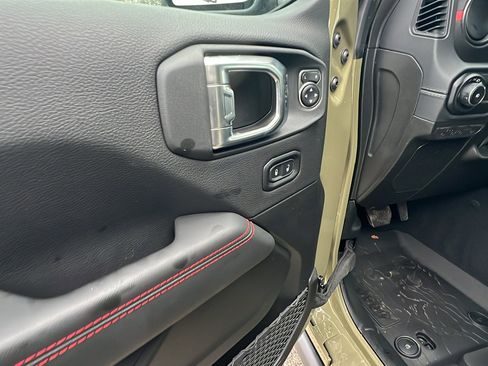 New 2026 Jeep Wrangler Unlimited Rubicon 392 image 15