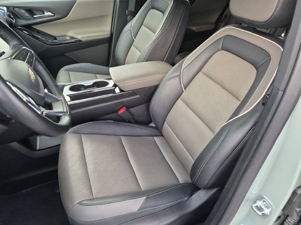 Used 2025 Chevrolet Equinox LT w/ Convenience Package II AWD/4WD image 15