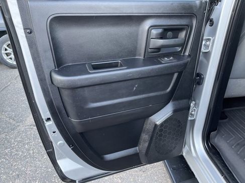 Used 2015 RAM 1500 Express image 7