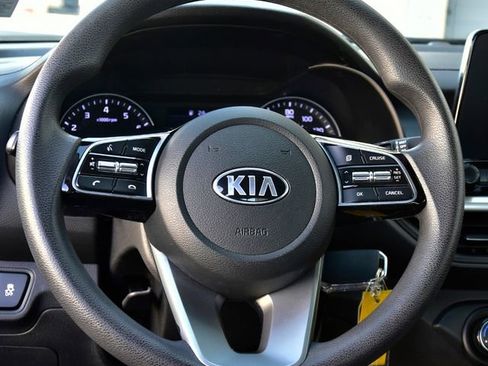 Used 2020 Kia Forte LXS image 15