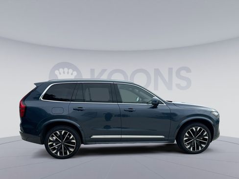 Certified 2025 Volvo XC90 B5 Plus AWD/4WD image 8