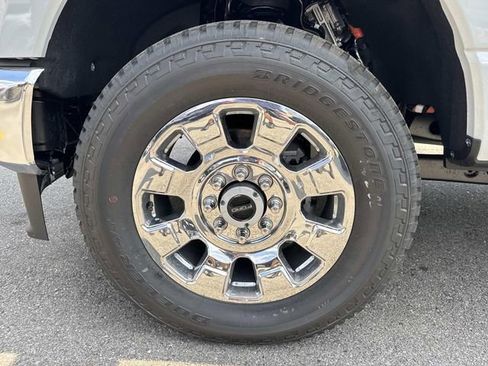 New 2026 Ford F250 Lariat w/ Lariat Ultimate Package AWD/4WD image 9