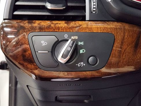 Used 2019 Audi A4 2.0T Premium w/ Convenience Package image 41