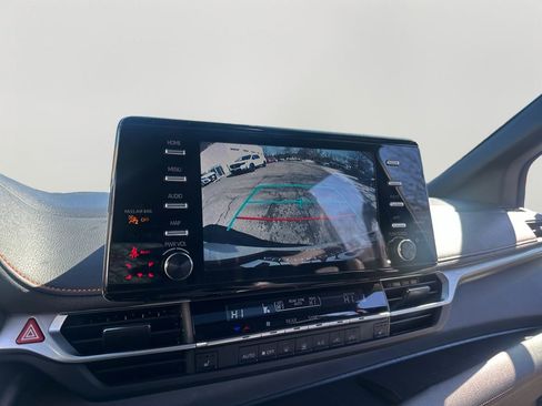 Used 2023 Toyota Sienna XSE image 16