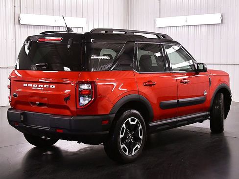 Used 2022 Ford Bronco Sport Outer Banks w/ Tech Package image 7