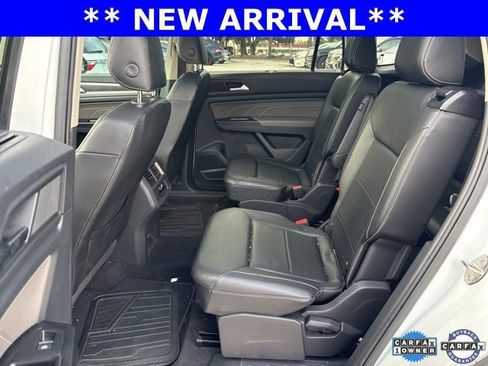 Used 2021 Volkswagen Atlas SE w/ Panoramic Sunroof Package image 7