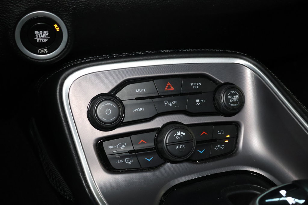 Used 2022 Dodge Challenger GT AWD/4WD image 31
