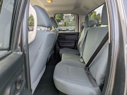 Used 2017 RAM 1500 ST w/ SXT Appearance Group AWD/4WD image 25