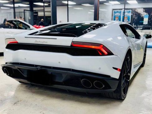 Used 2015 Lamborghini Huracan LP 610-4 image 7