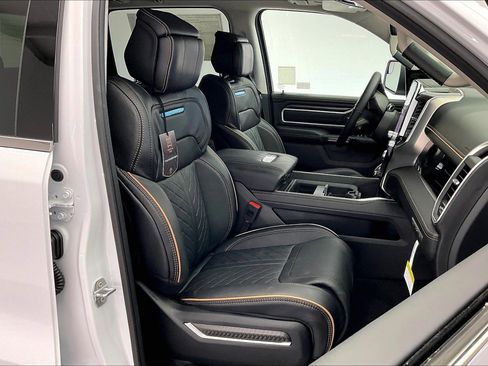 New 2026 RAM 1500 Tungsten w/ Trailer Tow Group image 9