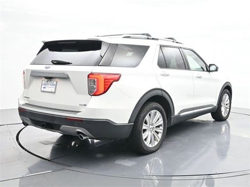 Used 2020 Ford Explorer Limited w/ Class III Trailer Tow Package image 13