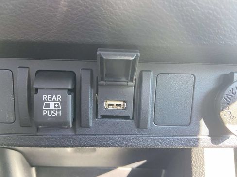 Used 2023 Toyota Tacoma SR5 RWD image 22