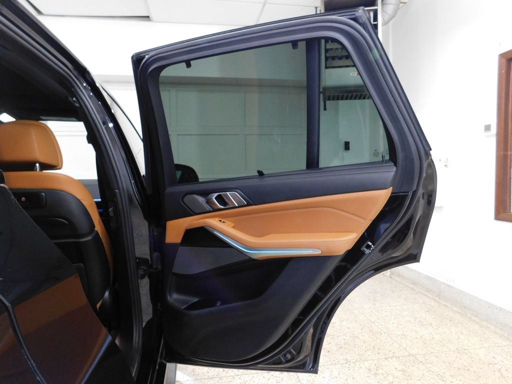 Used 2023 BMW X5 xDrive45e AWD/4WD image 81