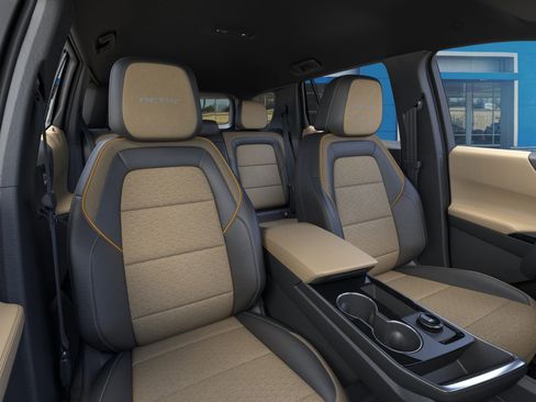 New 2026 Chevrolet Equinox ACTIV w/ Convenience Package III image 17