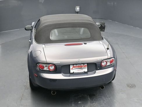 Used 2006 MAZDA MX-5 Miata Touring image 26