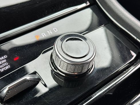 Used 2023 Jeep Grand Cherokee L Limited image 22