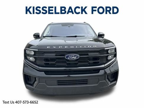 Certified 2025 Ford Expedition Active RWD image 9