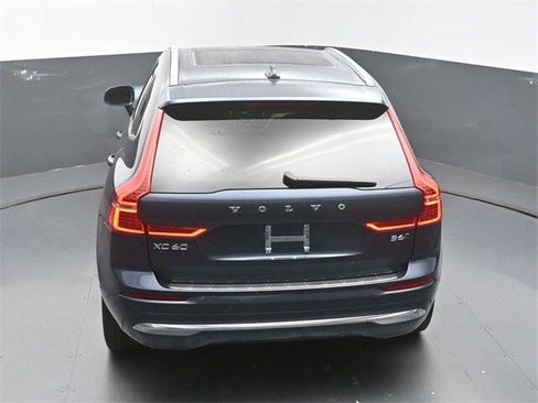 Certified 2022 Volvo XC60 B6 Inscription w/ Advanced Package image 47