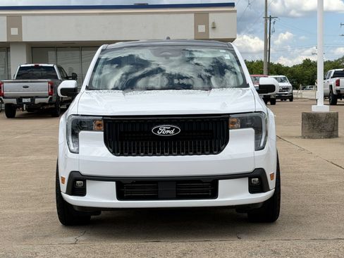 Used 2025 Ford Maverick Lobo AWD/4WD image 9
