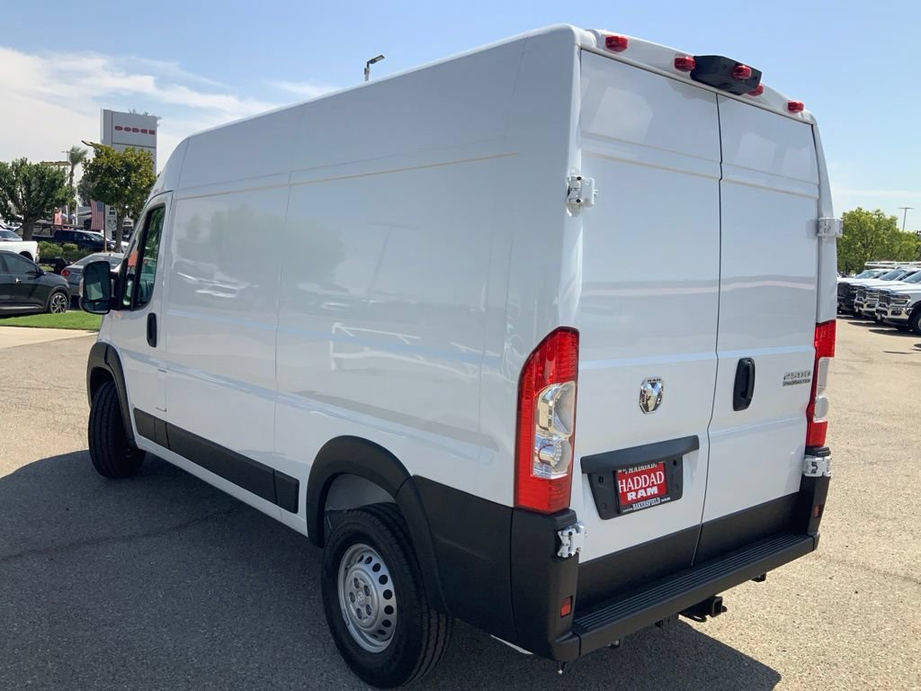 New 2026 RAM ProMaster 2500 w/ Convenience Group FWD image 13
