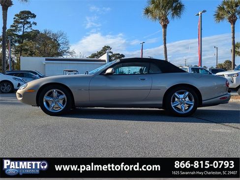 Used 1997 Jaguar XK8 Convertible image 22
