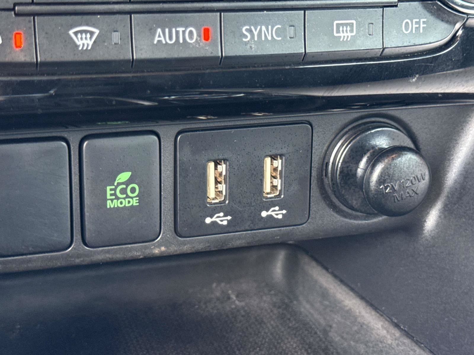 Used 2024 Mitsubishi Eclipse Cross AWD image 25