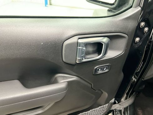 New 2026 Jeep Wrangler Unlimited Sport AWD/4WD image 19