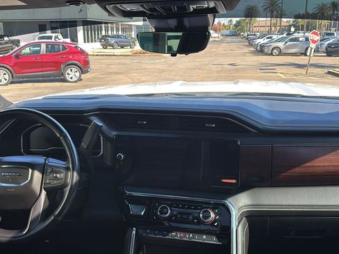 Certified 2024 GMC Sierra 2500 Denali Ultimate image 27