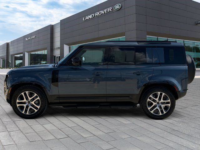 Certified 2026 Land Rover Defender 110 X-Dynamic SE AWD/4WD image 2