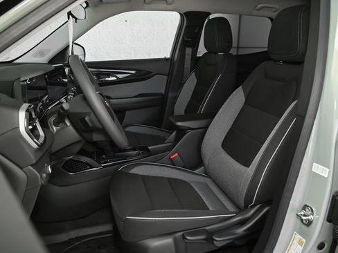 New 2026 Chevrolet TrailBlazer LT FWD image 15