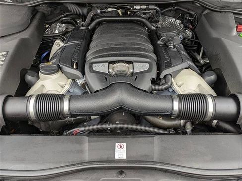 Used 2013 Porsche Cayenne S image 24