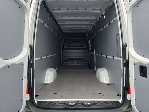 New 2025 Mercedes-Benz Sprinter 2500 image 15