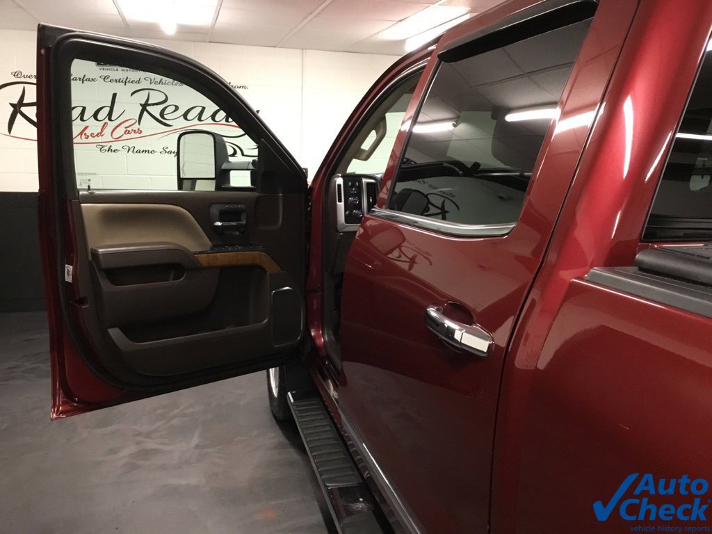 Used 2015 GMC Sierra 2500 SLT w/ Suspension Package, Off-Road AWD/4WD image 26