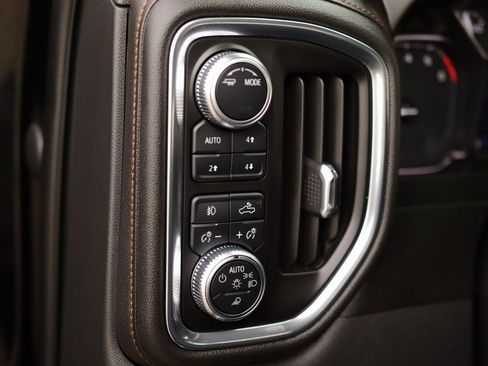 Used 2021 GMC Sierra 1500 AT4 image 10