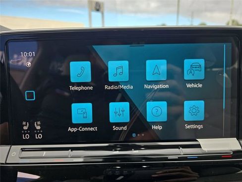 New 2026 Volkswagen Atlas SE image 21