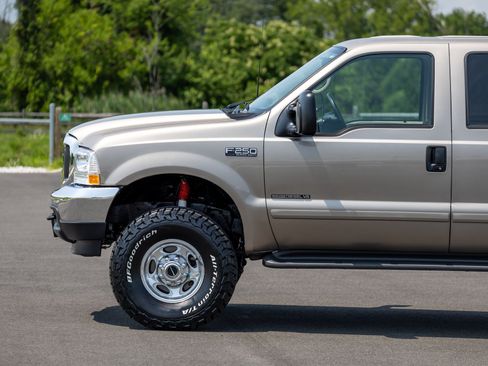 Used 2002 Ford F250 XL AWD/4WD image 16