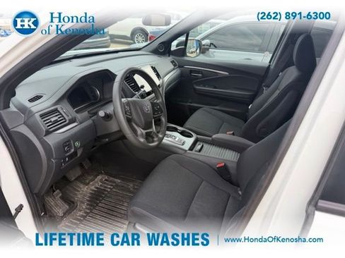 Used 2021 Honda Passport Sport image 5