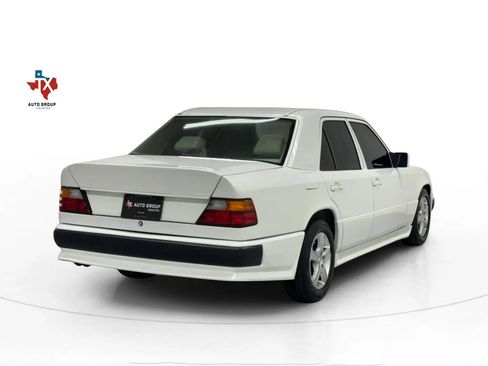 Used 1990 Mercedes-Benz 300 E 3.0 image 52