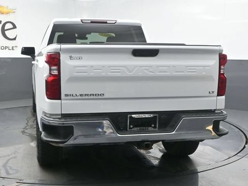 Used 2023 Chevrolet Silverado 1500 LT AWD/4WD image 31