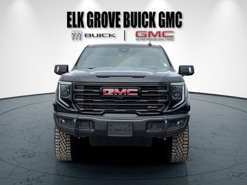 New 2026 GMC Sierra 1500 AT4X w/ LPO, Black Badging Package AWD/4WD image 9