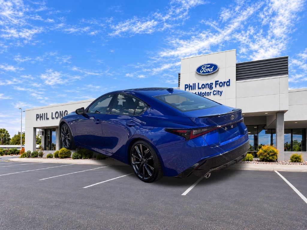 Used 2025 Lexus IS 350 F Sport RWD image 5