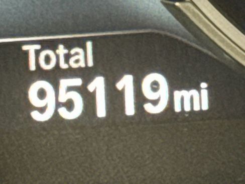 Used 2018 BMW X6 sDrive35i w/ Driving Assistance Package image 40