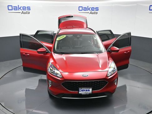 Used 2020 Ford Escape SEL image 57