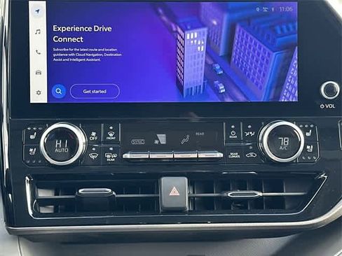 Used 2024 Toyota Highlander Limited image 15