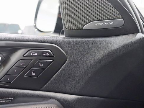 Used 2023 BMW X6 xDrive40i w/ Executive Package image 36