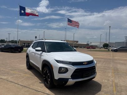 Used 2022 Chevrolet TrailBlazer LT w/ Confidence II Package