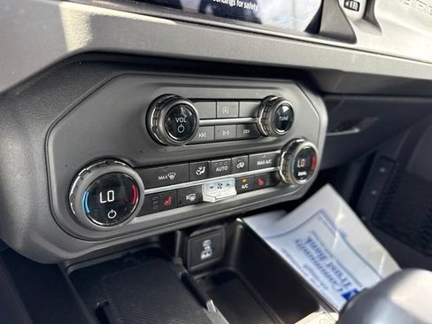 Used 2025 Ford Bronco Big Bend AWD/4WD image 14