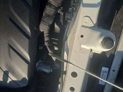 Used 2021 Buick Encore GX Select image 19